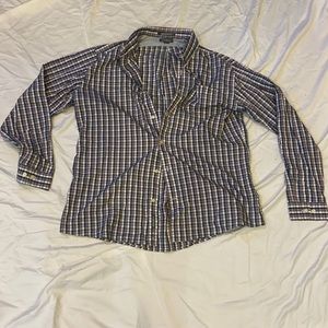 NWOT Eddie Bauer Button up